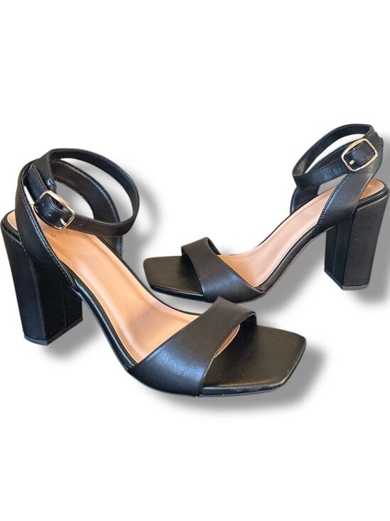 A New Day Shoes - Women's A New Day Black Tan Block Heel Sandals Size 7.5